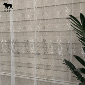 تل خفيف _ أبيض في رصاصي